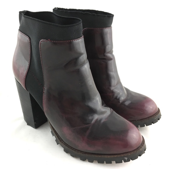 Steve Madden Shoes - Ankle booties chelsea boots red black block heel